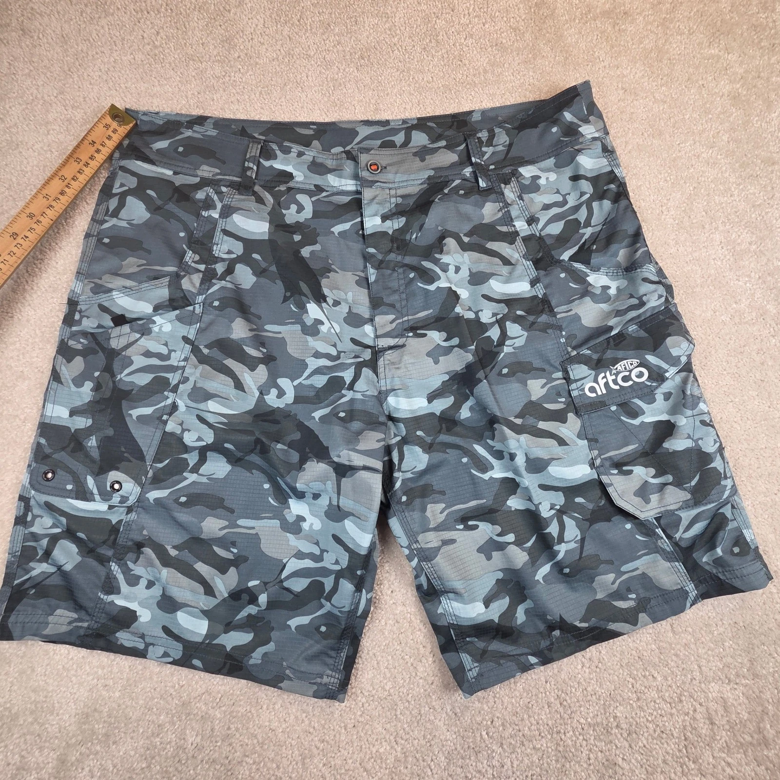 AFTCO Mens Blue Camo Fishing Cargo Shorts Size 40 Ripstop Stretch Quick Dry
Opens in a new window or