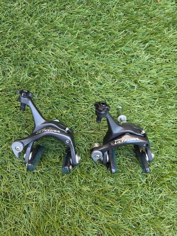 Shimano Ultegra BR-6700 Brake Callipers Set, Dual Pivot, Excellent Condition!