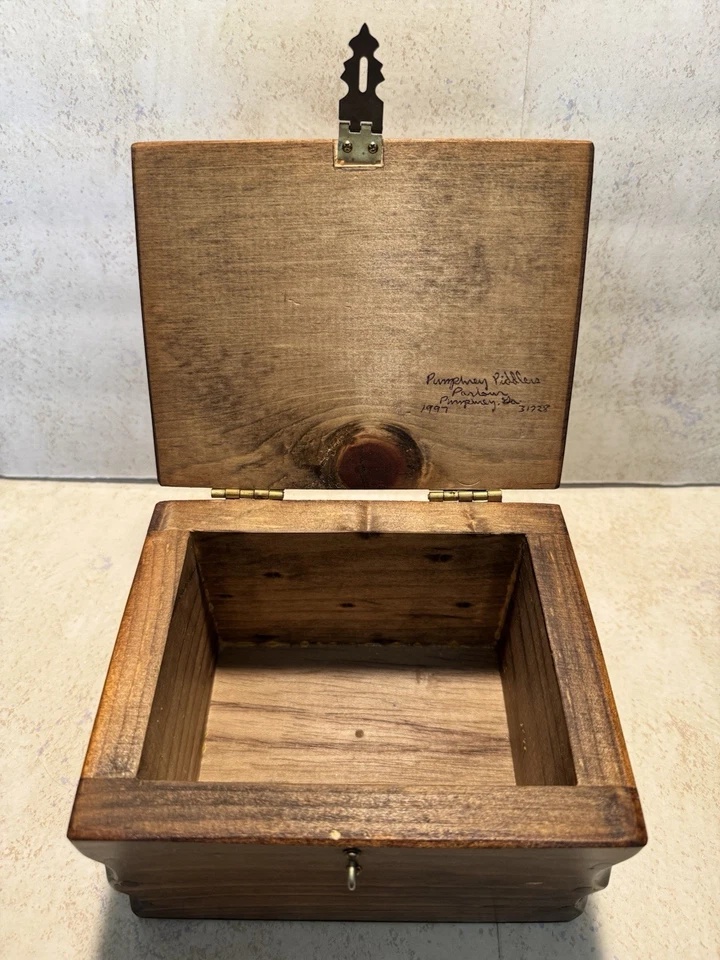 Vintage Wood Hinged RECIPE BOX for 3”x5” Cards HANDMADE Racoons UNIQUE Sturdy - Image 3 of 4