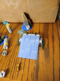 LEGO Pirates of the Caribbean: Fountain of Youth (4192) - Used - Missing Pieces