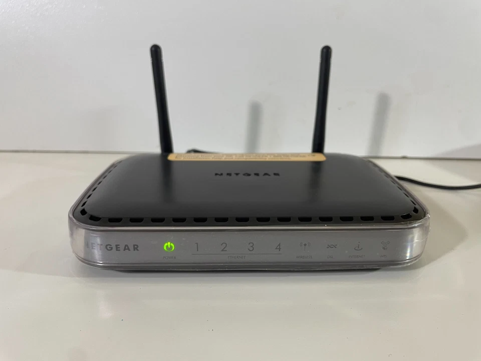 Netgear Wireless-N Router With Built In ADSL2+ Modem DGN2000 - Image 4 of 4