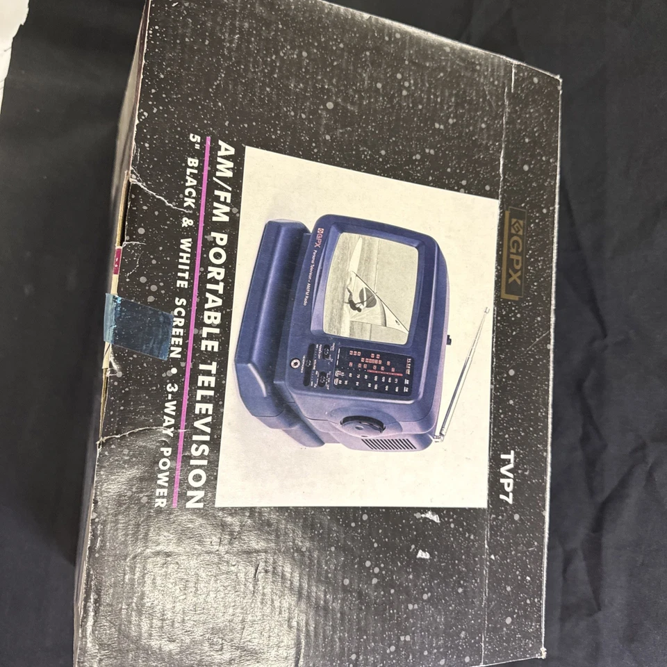 Mini TV GPX TVP7 AM/FM Portable Television Black & White 5” 3-Way Power NIB - Image 2 of 4