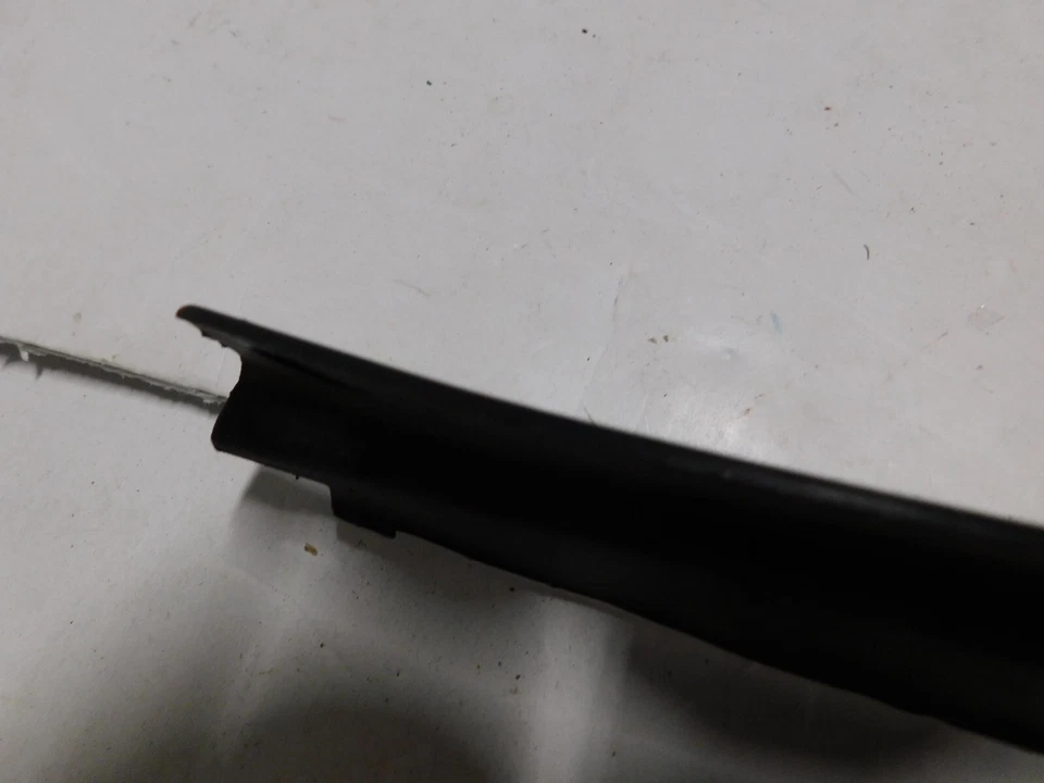 15642228 1985-94 CHEV ASTRO GMC SAFARI FRT FENDER EXTENSÃO INTERNA DA CASA DO LEME - Imagem 4 de 4