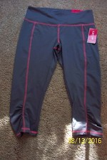 Girls Crop Leggings - Size Small - NWT