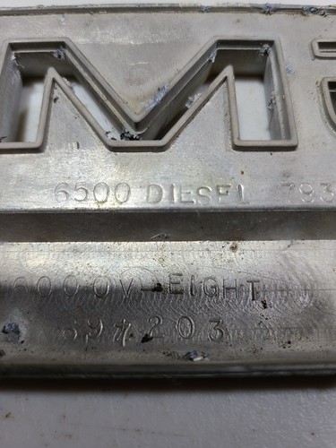 Vintage 1979 GMC 6000 V-Eight V8 Emblem Badge Script Trim Metal Chrome Rare OEM - Picture 11 of 17