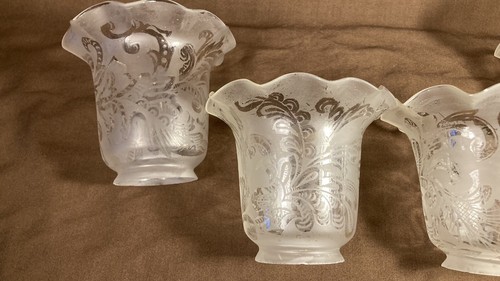 Juego de 4 lámparas de araña victorianas antiguas con pantalla de vidrio grabado aplique de luz - Imagen 5 de 18