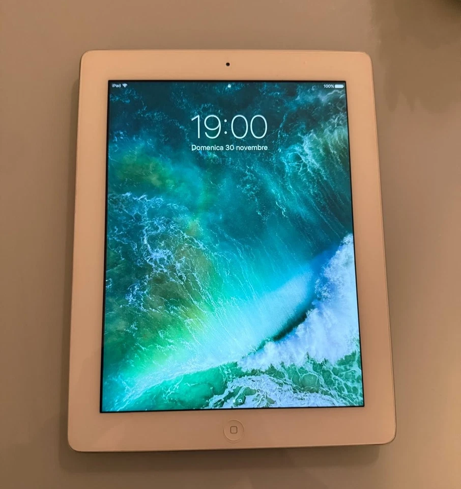 iPad 4 Wi-Fi 16GB (MD513TY/A) + Custodia Blu – Ottime condizioni - Immagine 2 di 4