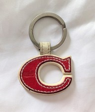 Llavero/bolso Coach Vintage Firma C Letra Cuero Dije Rojo Marfil