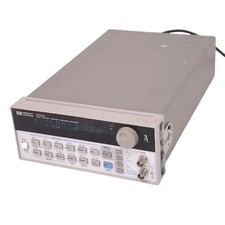 HP 33120A Function/Arbitrary Waveform Generator, 15MHz 12-bit 40MS/s 120VAC