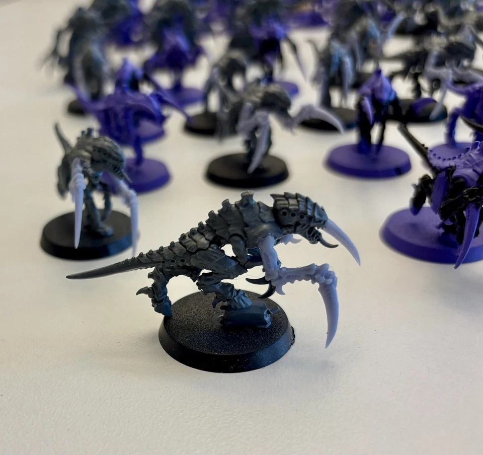 WARHAMMER 40K TYRANID MASSIVE SWARM ARMY - PARTIALLY PAINTED - Image 2 of 4