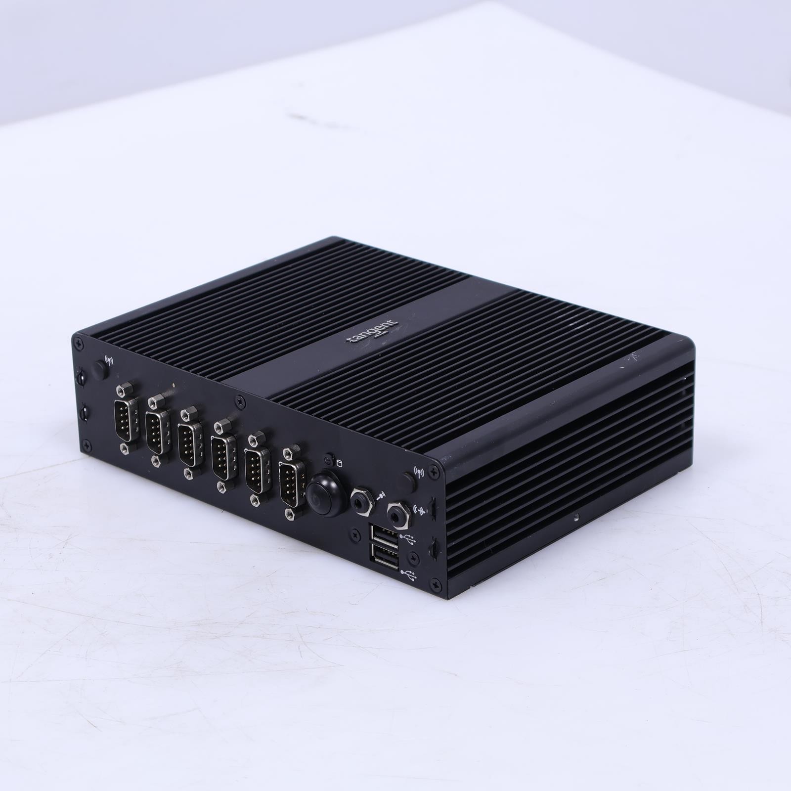 Tangent Rugged G V2 Intel Core i3 7th Gen 8GB RAM 256GB SSD No OS Industrial PC