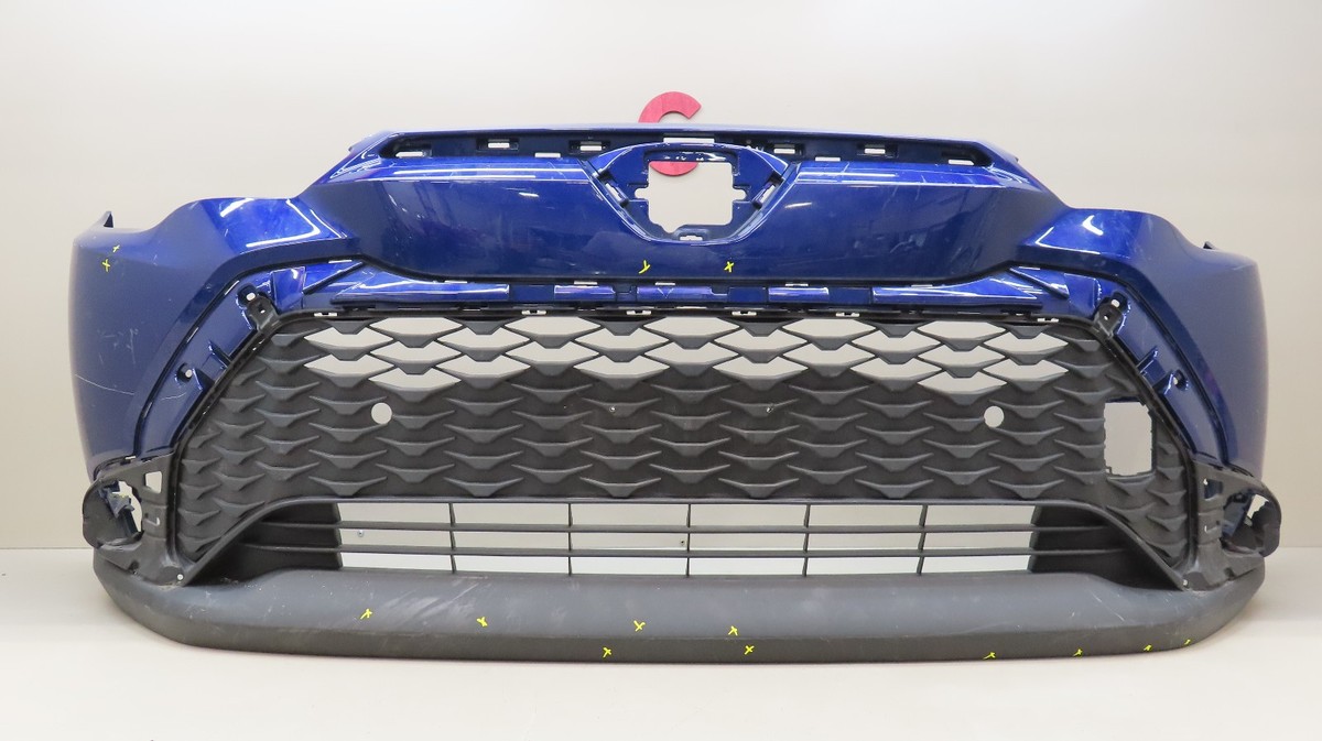 2023-2024 TOYOTA COROLLA CROSS FRONT BUMPER COVER OEM 52119-0A090