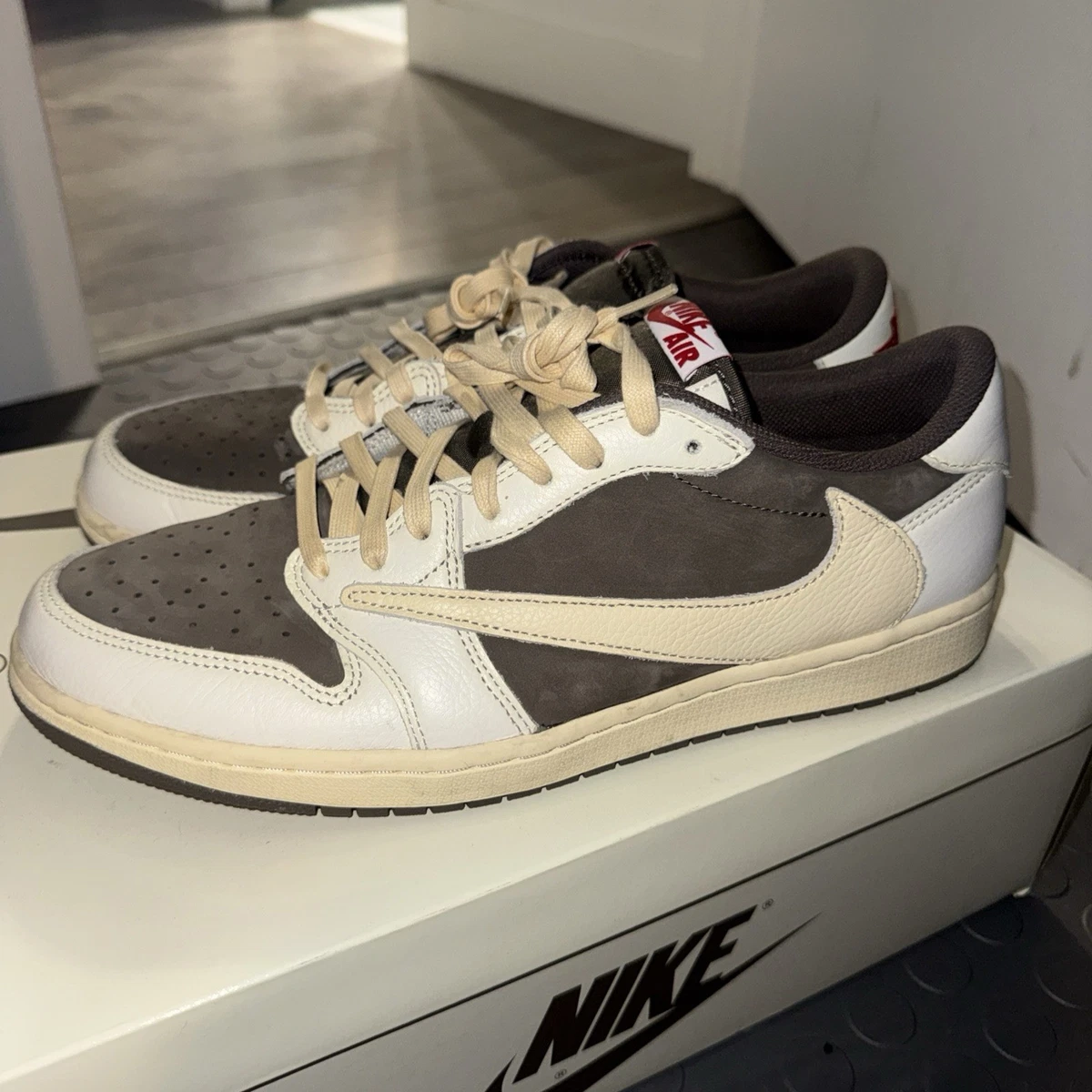 Jordan 1 x Travis Scott Low Mocha for Sale | Authenticity