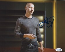 James Badge Dale Iron Mn Autographed Signed 8x10 Photo ACOA COA 