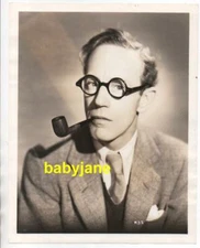 LESLIE HOWARD ORIGINAL 8X10 PHOTO 1938 PORTRAIT WEARING GLASSES PYGMALION