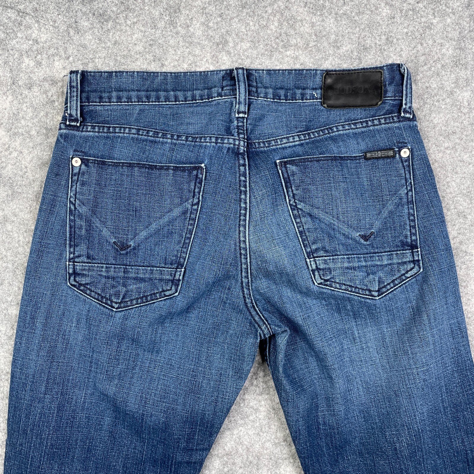 Hudson Men&rsquo;s 30 Blake Slim Straight Zip Fly Jeans Medium Wash Blue Denim