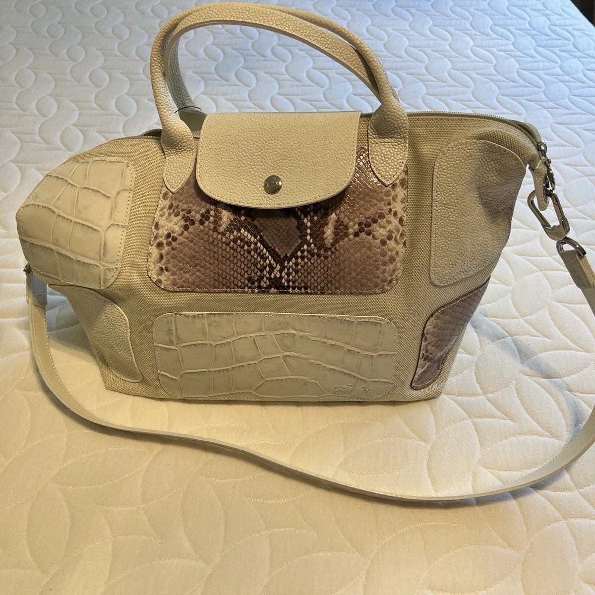 14961 LONGCHAMP Xtra Hobo Bag ECRU