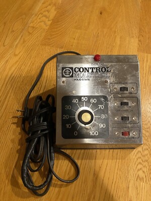 MRC Control Master 1 Train Controller Power Center Hobby Transformer