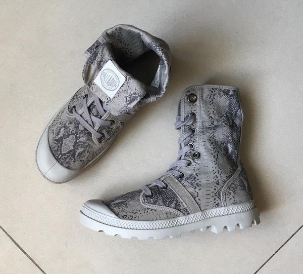 Women Palladium Boots Khaki 38