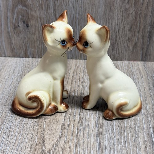 VTG Set INARCO MCM Siamese Ceramic Cat Kittens Salt Pepper Shaker Figurines USA