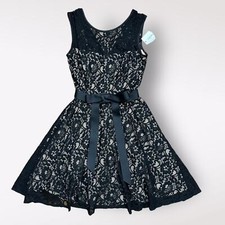 Betsy and Adam Black Floral Lace NWT Cocktail PartyMini Dress Size 4