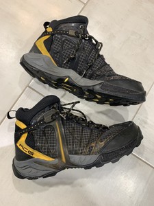 nike air zoom tallac lite