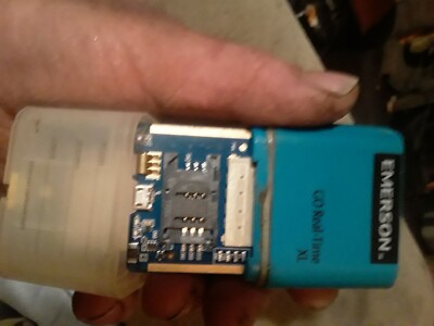 Emerson Go Real-Time XL GlobalTracking device with temp up to two weeks at 0 deg
