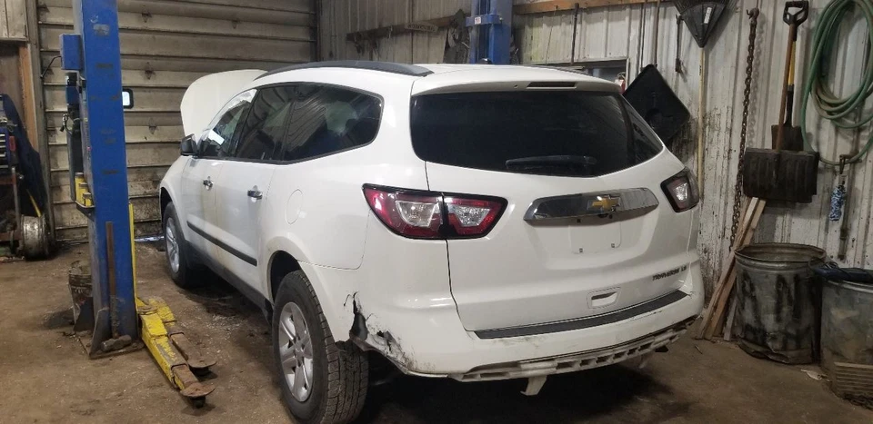 Cristal parabrisas sin cámara de visión frontal compatible con 07-15 ACADIA 2110452 Foto 3 de 4