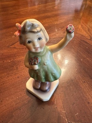 Hummel Figurine Forever Yours #793 Excellent Shape