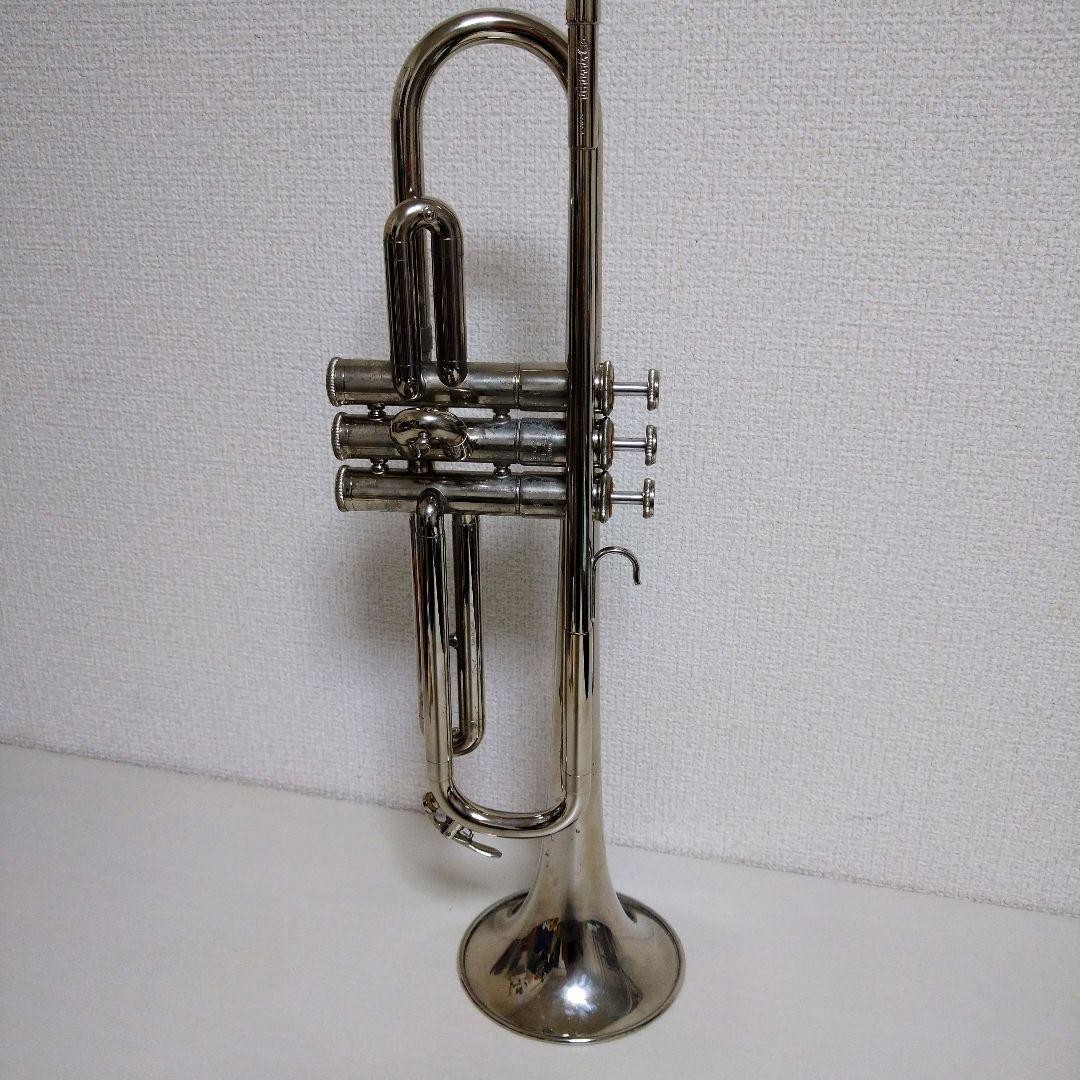 YAMAHA YTR-135 Trumpet Nickel Plating Wind Instrument Used YAMAHA YTR-135 Trumpet Nickel Plating Wind Instrument Used