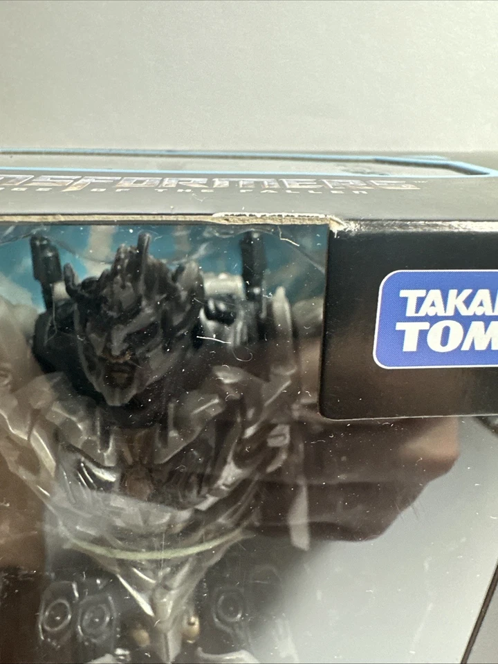 Transformers Studio Series Revenge of the Fallen Battle Damaged Megatron 31 - Image 3 of 4