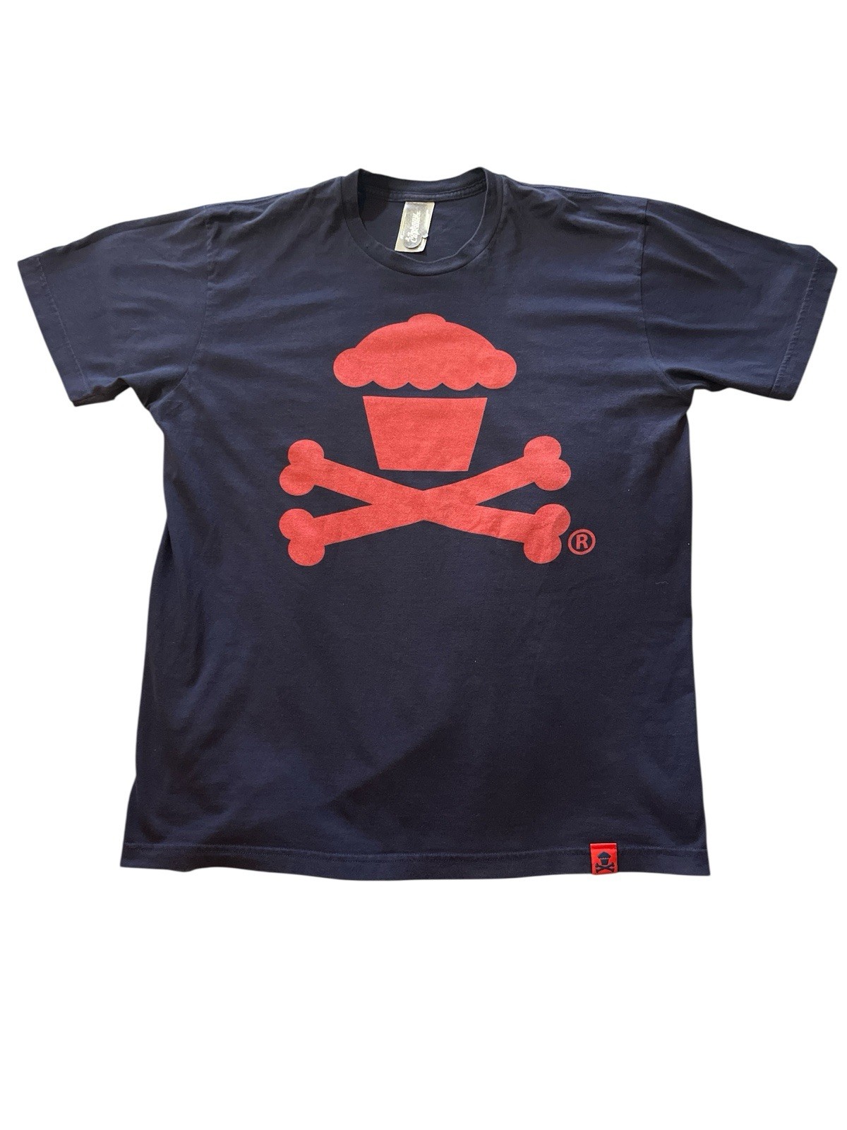 Johnny Cupcakes Navy Blue Red Crossbones T-Shirt Mens Large (L)