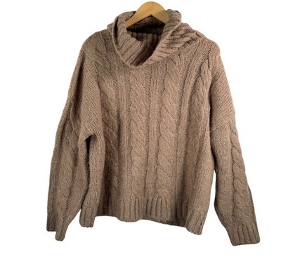 Reserved Eco Aware cable knit chunky turtle neck sweater Poland preppy sz L