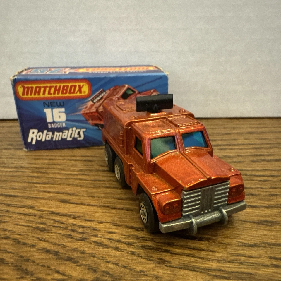 1973 Matchbox Lesney Badger No. 16 Rolamatics England Vintage Black Radar In Box - Image 2 of 4