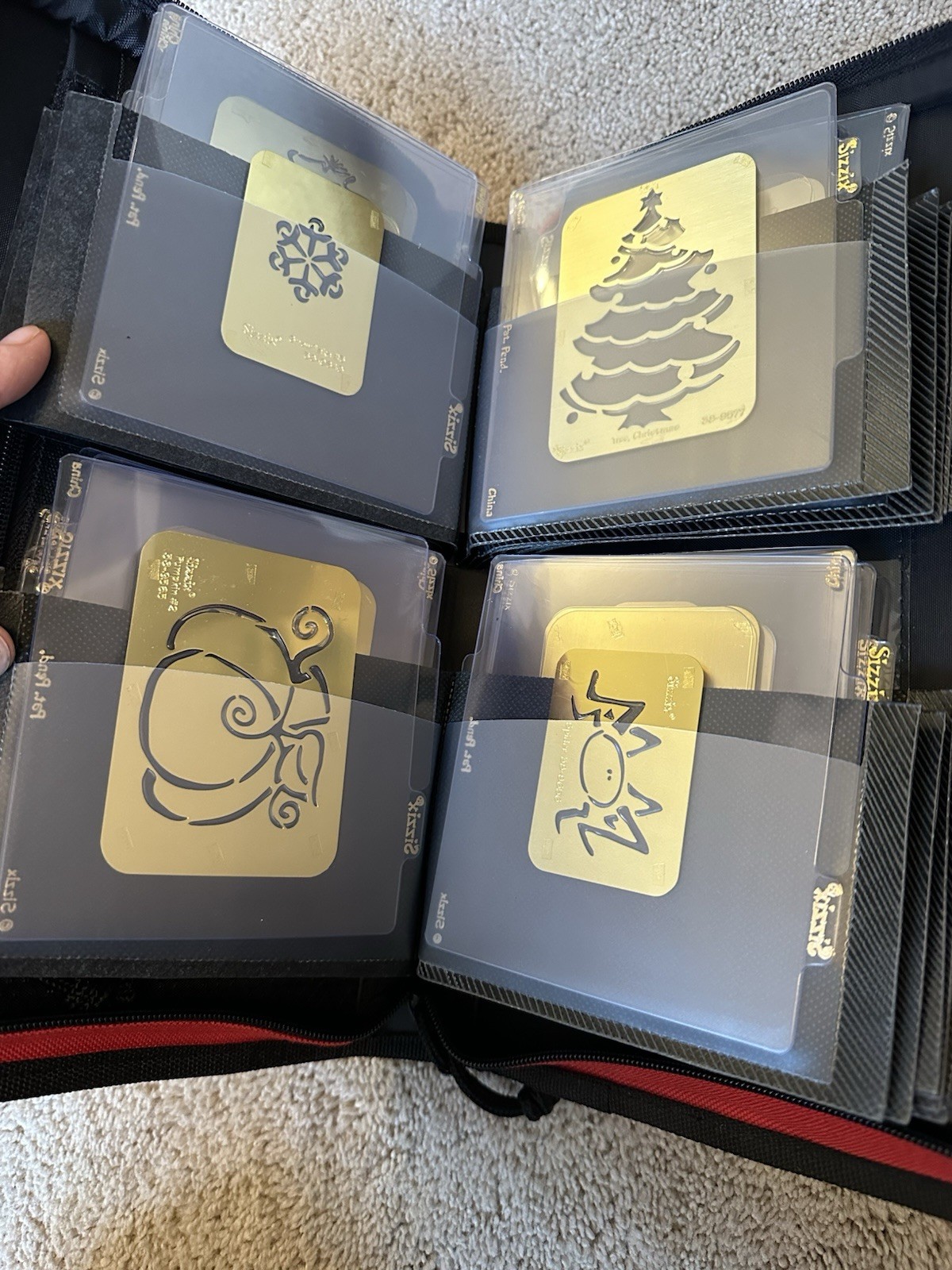 Sizzix Embossing Folder & Stencil STORAGE CASE - Simple Impression + 18 Stencils