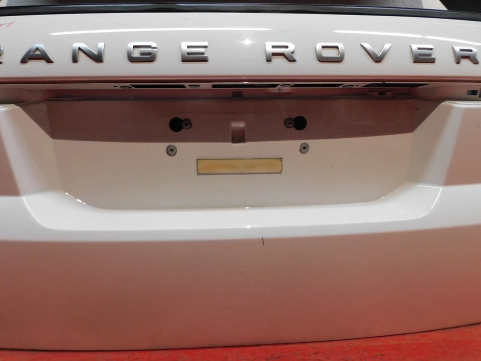 2014 2016 2017 2018 2019 2020 LAND ROVER RANGE ROVER SPORT REAR LIFTGATE SHELL Foto 3 de 4