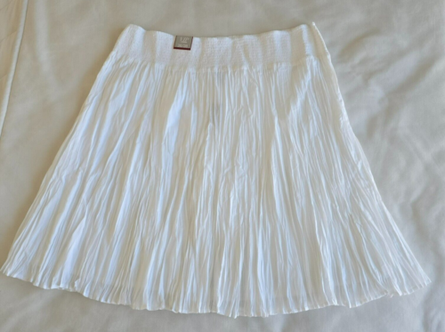 Avenue VIP Plus Size 26/28 White 100% Cotton Broomstick Crinkle Skirt NWT - Picture 2 of 13