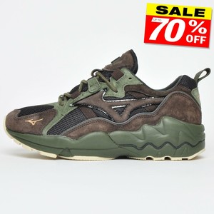 mizuno wave resolve