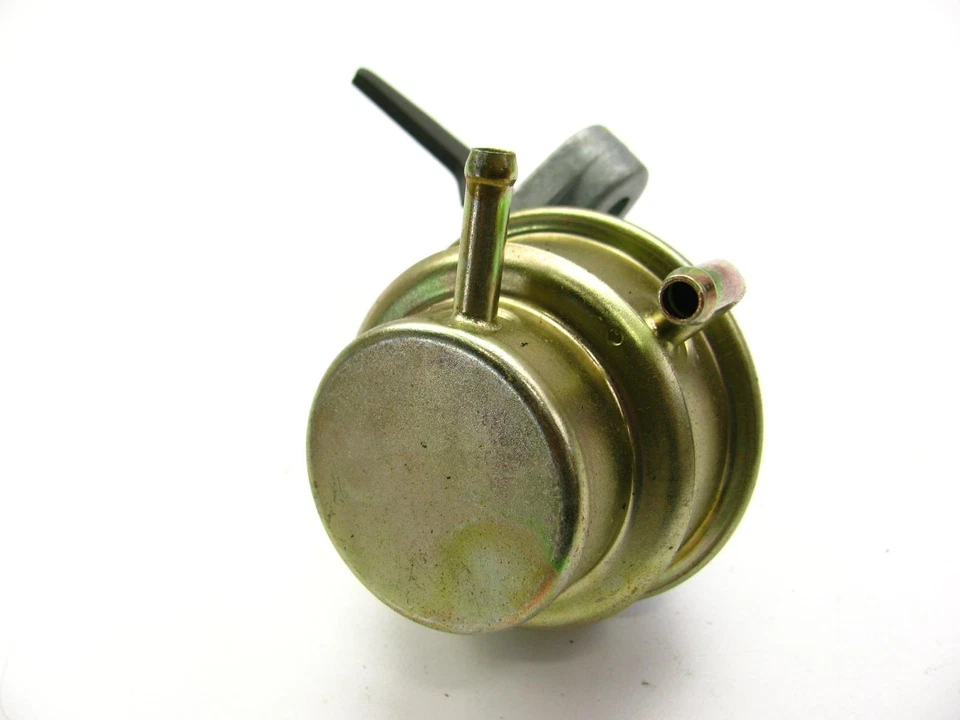 Bomba de combustible mecánica Carter M60264 para 1976-1978 Datsun F10 1979 310 Foto 3 de 4