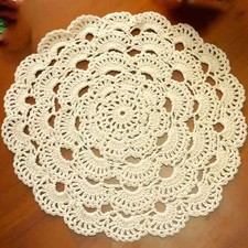 4x Vintage Hand Crochet Cotton Lace Doilies Table Mat Flower Placemat Doily 26cm