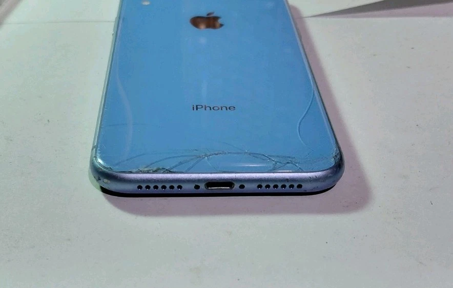 Apple IPhone XR Light Blue | FOR PARTS - Image 2 of 3
