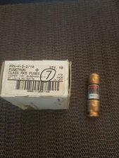 BOX OF 7 NOS BUSSMAN FUSETRON FRN-R-3 2/10 250V 3.2 AMP DUAL-ELEMENT FUSES  NIB