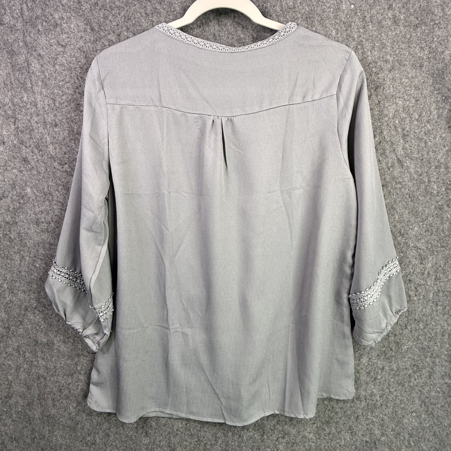 Women's Gray Button-Front Top Medium Polyester Cr… - image 10