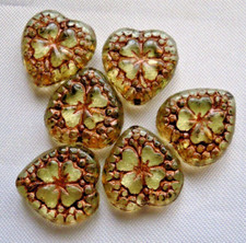 6  URANGLAS  Perlen  HERZ ----BRAUN  ca 16 x 15  mm UP 1019