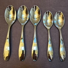 Oneida STAFFORD Mirror Stainless Flatware; 3 Oval Soup Spoons, 2 Teaspoons