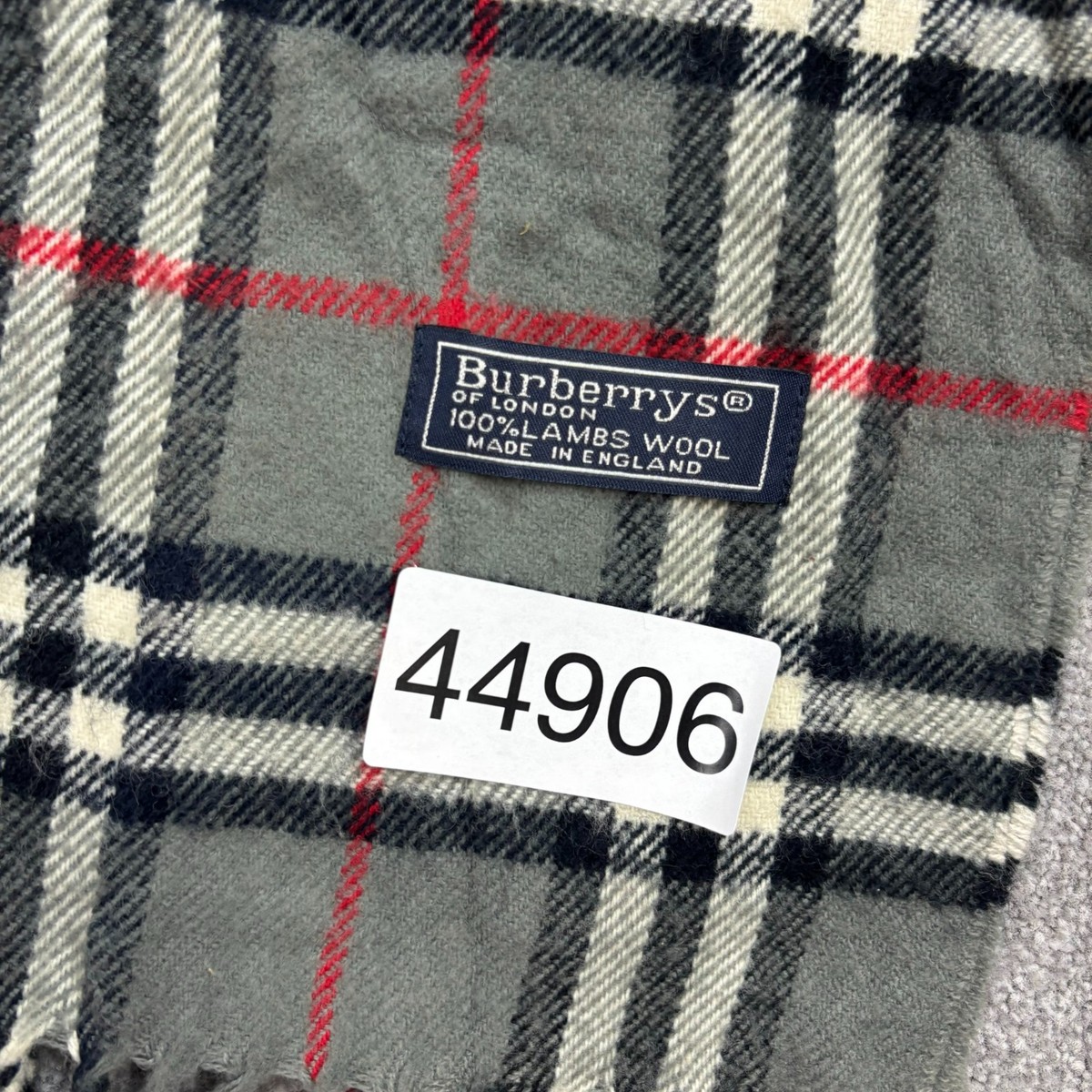 Burberry London Scarf 62x12 Inches Grey 100% Lambswool Made