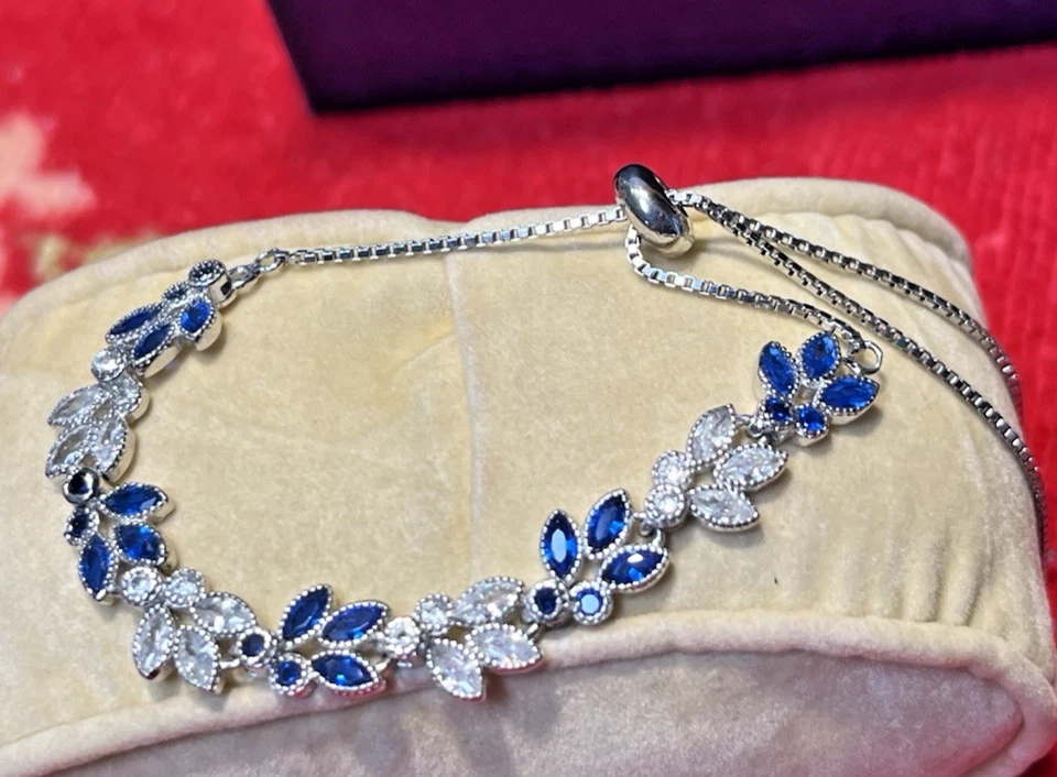 Vtg C  D'argent Sterling Silver 925 Dainty Adjustable Bracelet Blue & White CZs - Image 4 of 4