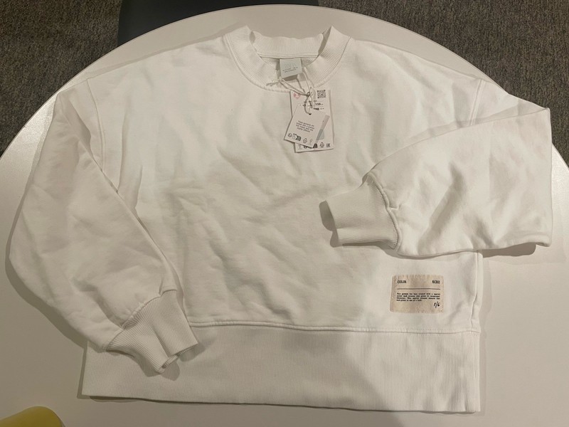 NWT Zara Kids sweatshirt - size 12-13
