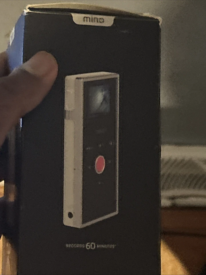 White Flip Video Mino and 2G Never Open Never Used - Image 2 of 4