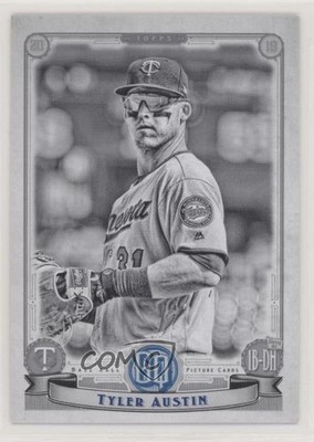 2019 Topps Gypsy Queen Black & White 50/50 Tyler Austin #223 2d8